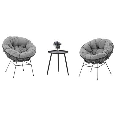 SET MASUTA + 2 SCAUNE TERASA NORRIS: MASUTA METAL 45X45X45 CM, SCAUN 74X69X75 CM, RATAN PE, CADRU OTEL VOPSIT ELECTROSTATIC, PERNE INCLUSE, CULOARE GRI