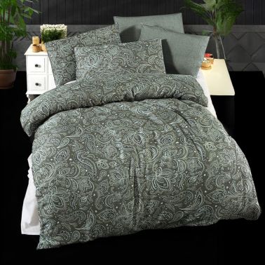 Lenjerie de pat 2 persoane Melina, cearceaf pat 220x240 cm, husa pilota 200x220 cm, 2 fete perna 50x70 cm, 100% bumbac satinat, verde