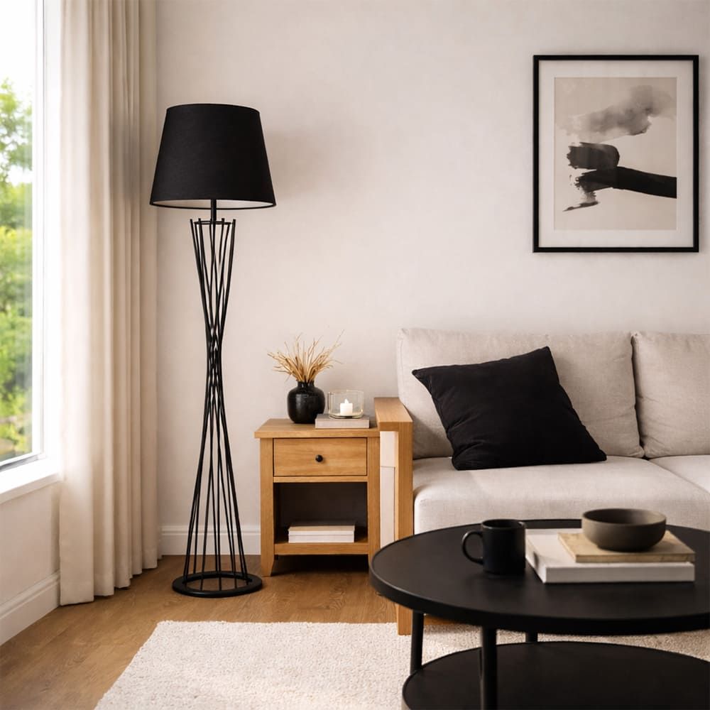Lampadar elegant Homelux in living